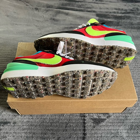 Youth Size 6 (Y6) Nike Waffle 1 Racers - Multicolor Color - Picture 6 of 7